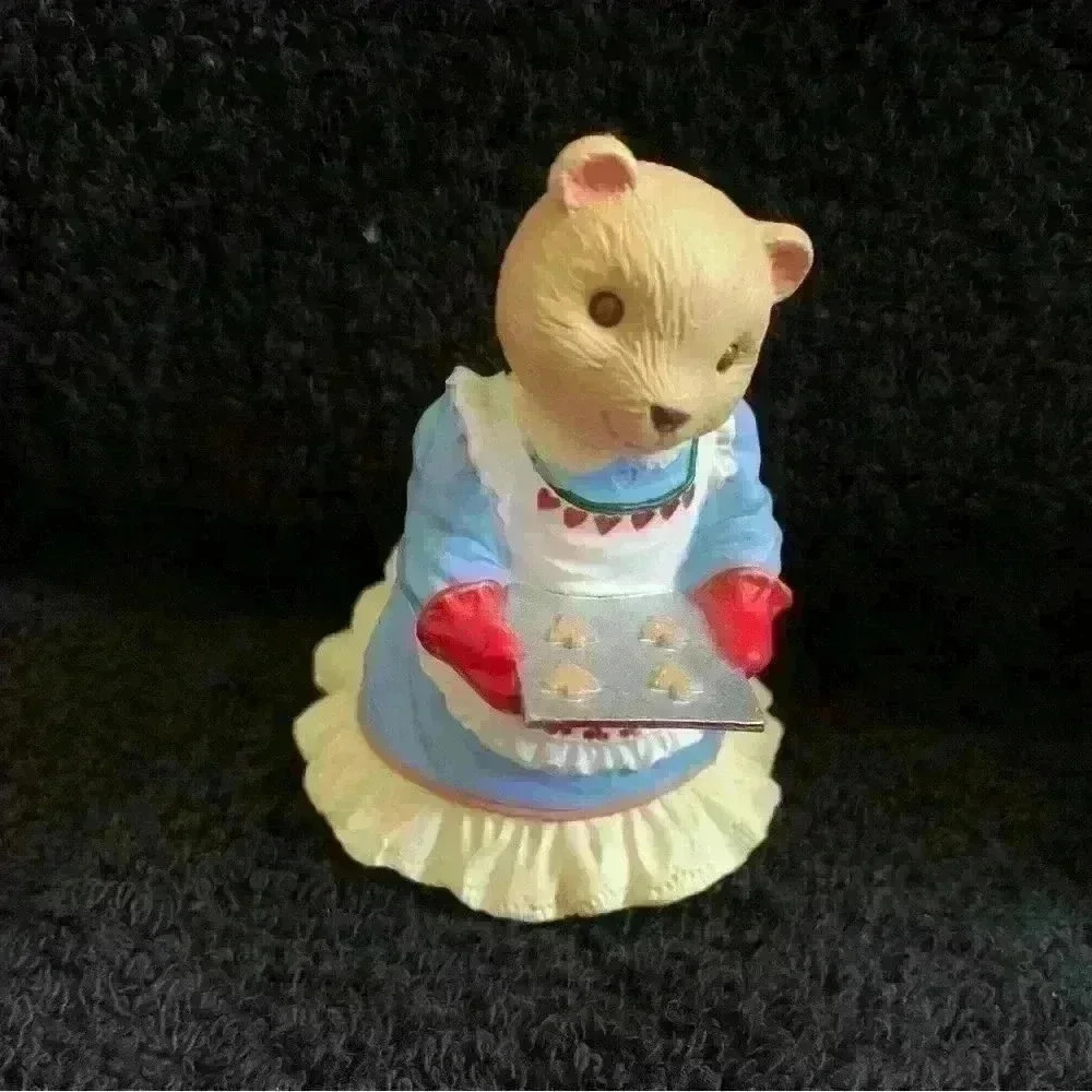 Vintage 1993 Hallmark Keepsake Ornaments, The Bearingers, Set of 4 - Picture 11 of 13